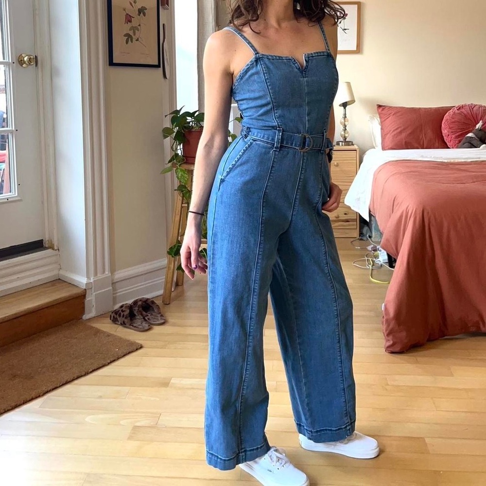 Women's Blue Denim Hollister Belted Jumpsuit Overalls with Pockets Elastic Waist
